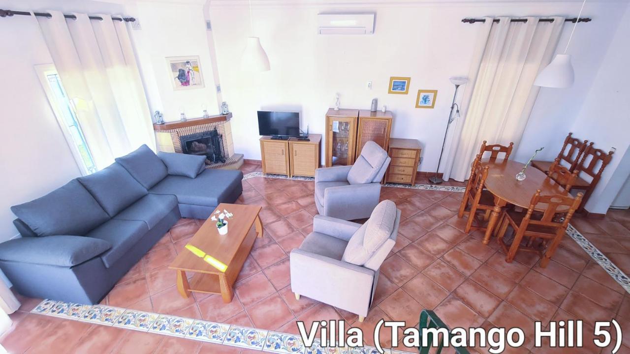 Silhouse Nerja Villas Beach Екстер'єр фото