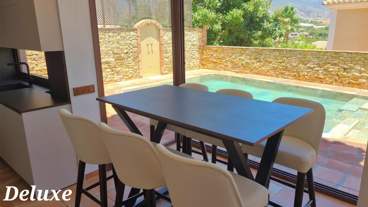 Silhouse Nerja Villas Beach Екстер'єр фото